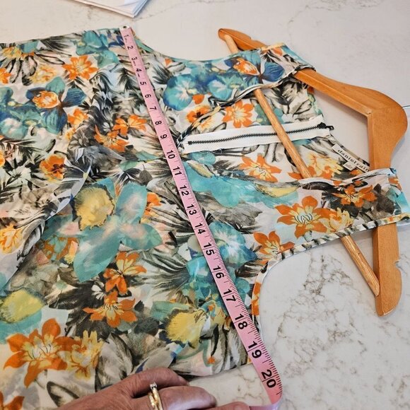 Daniel Rainn Sheer Green Floral Fairycore Boho V-Neck Tunic Tank, size medium - Picture 7 of 8